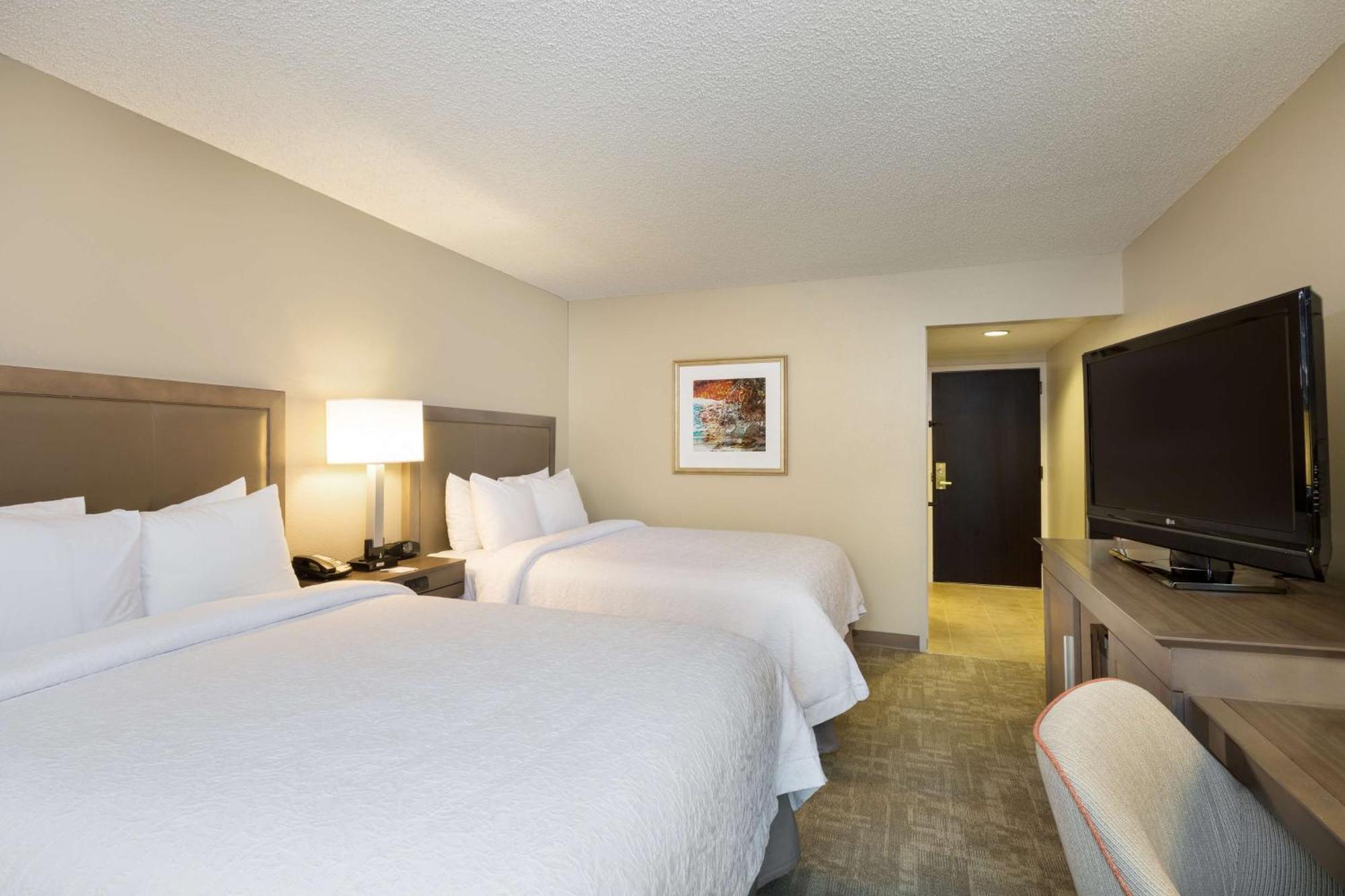 Hampton Inn Houston Near The Galleria Exteriör bild